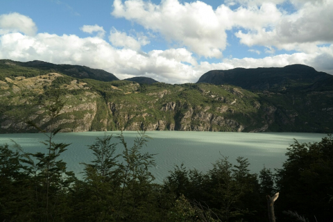 02210045-resized-1024